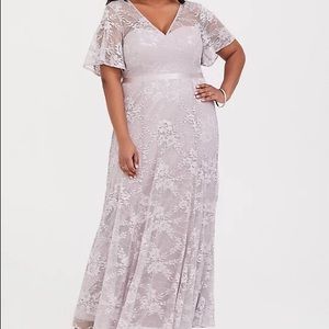 Torrid lilac lace gown bridesmaid dress size 12 special occasion